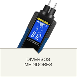 Diversos medidores utilizados para medir toma a tierra y otros